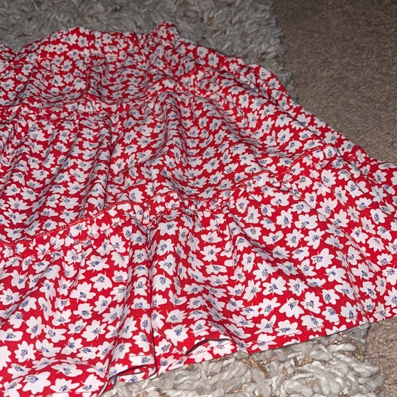 Red Floral Print Ruffled Skirt - Picture 3 of 8